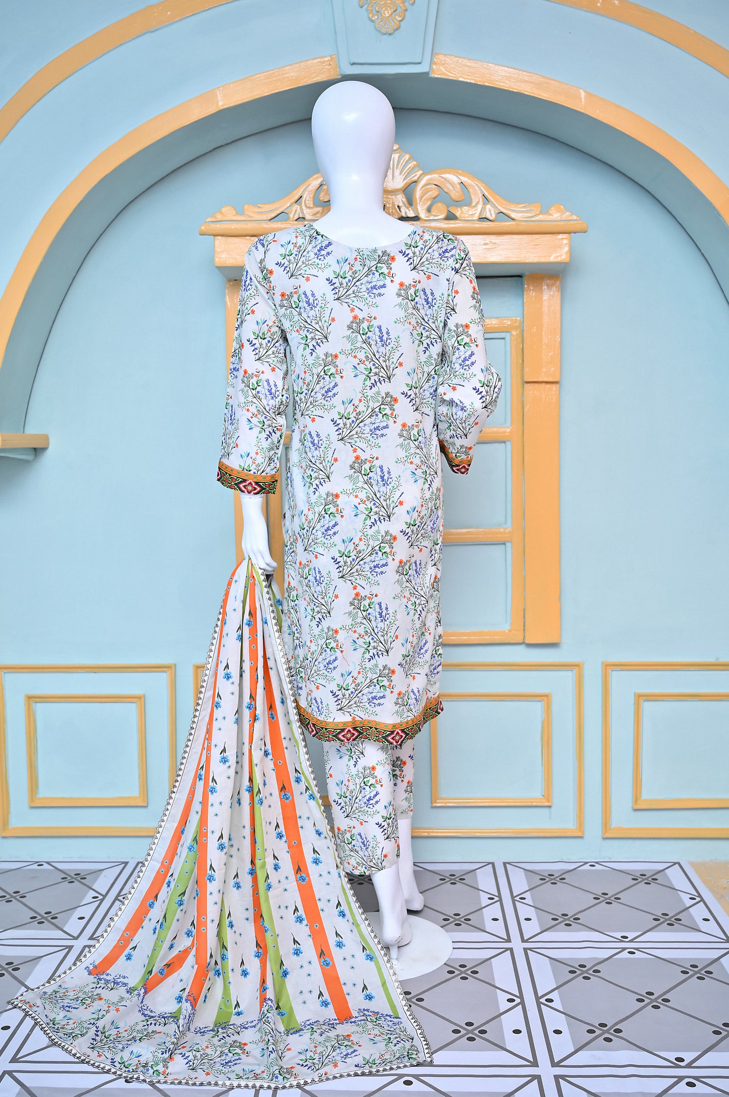 Pret 3 Piece Printed Lawn Stitched Suit